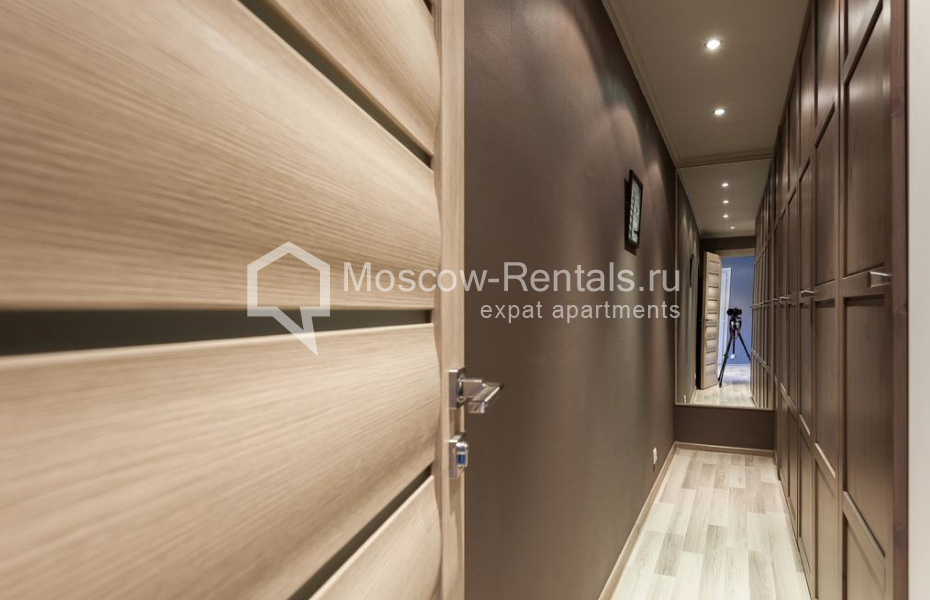 Photo #12 2-room (1 BR) apartment for <a href="http://moscow-rentals.ru/en/articles/long-term-rent" target="_blank">a long-term</a> rent
 in Russia, Moscow, Rostovskaya emb, 1