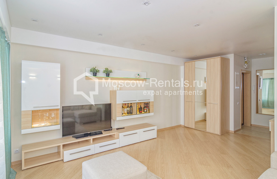 Photo #3 2-room (1 BR) apartment for <a href="http://moscow-rentals.ru/en/articles/long-term-rent" target="_blank">a long-term</a> rent
 in Russia, Moscow, Devyatinskyi lane, 5