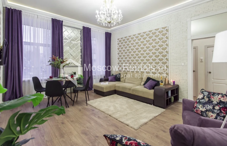 Photo #2 2-room (1 BR) apartment for <a href="http://moscow-rentals.ru/en/articles/long-term-rent" target="_blank">a long-term</a> rent
 in Russia, Moscow, Arbat str, 31