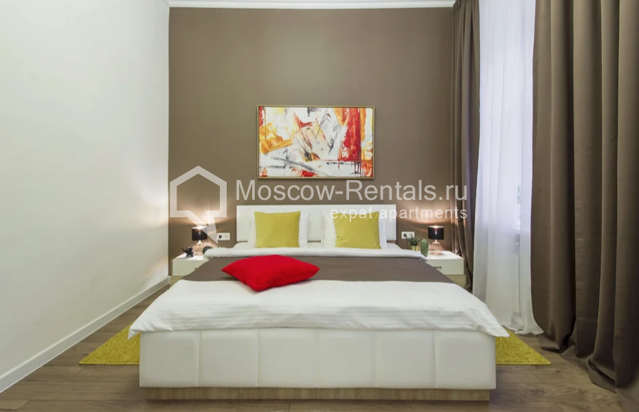 Photo #12 2-room (1 BR) apartment for <a href="http://moscow-rentals.ru/en/articles/long-term-rent" target="_blank">a long-term</a> rent
 in Russia, Moscow, Arbat str, 31