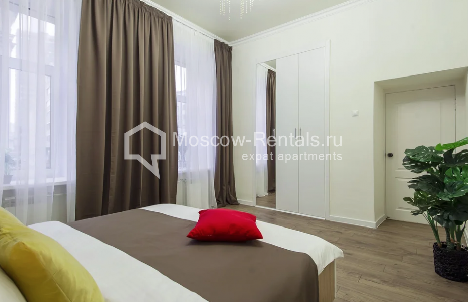 Photo #15 2-room (1 BR) apartment for <a href="http://moscow-rentals.ru/en/articles/long-term-rent" target="_blank">a long-term</a> rent
 in Russia, Moscow, Arbat str, 31