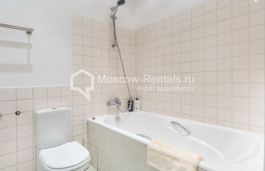 Photo #17 2-room (1 BR) apartment for <a href="http://moscow-rentals.ru/en/articles/long-term-rent" target="_blank">a long-term</a> rent
 in Russia, Moscow, Blagoveshenskyi lane, 5