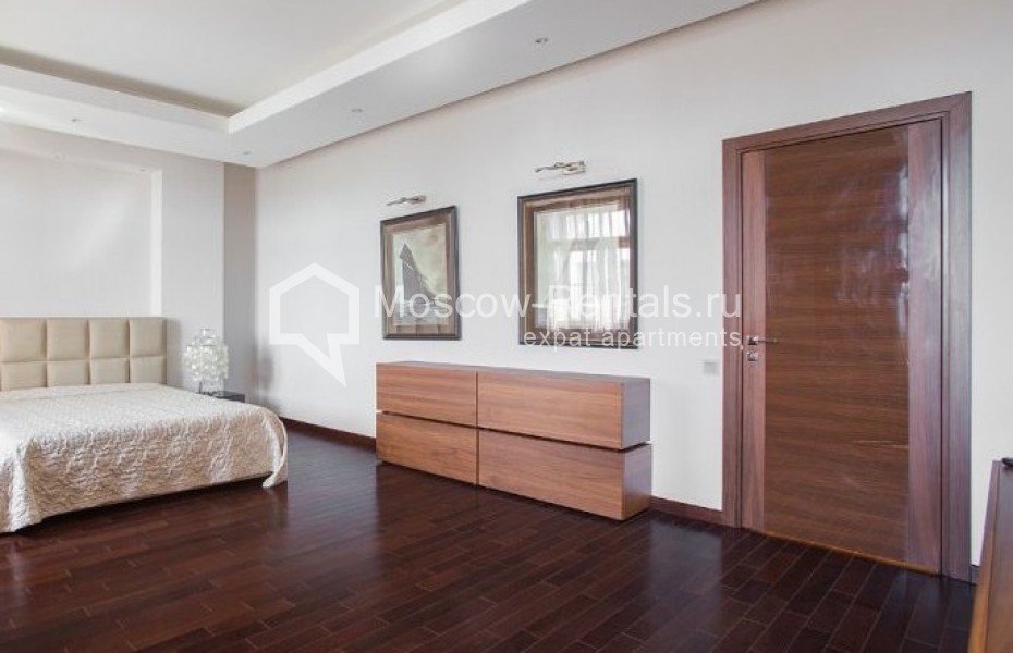Photo #7 3-room (2 BR) apartment for <a href="http://moscow-rentals.ru/en/articles/long-term-rent" target="_blank">a long-term</a> rent
 in Russia, Moscow, Khilkov lane, 1