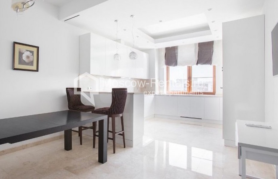 Photo #5 3-room (2 BR) apartment for <a href="http://moscow-rentals.ru/en/articles/long-term-rent" target="_blank">a long-term</a> rent
 in Russia, Moscow, Khilkov lane, 1