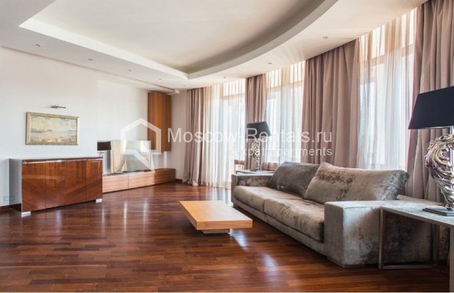 Photo #2 3-room (2 BR) apartment for <a href="http://moscow-rentals.ru/en/articles/long-term-rent" target="_blank">a long-term</a> rent
 in Russia, Moscow, Khilkov lane, 1