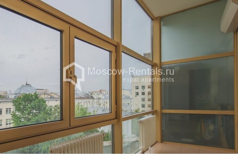 Photo #12 4-room (3 BR) apartment for <a href="http://moscow-rentals.ru/en/articles/long-term-rent" target="_blank">a long-term</a> rent
 in Russia, Moscow, Skatertnyi lane, 18