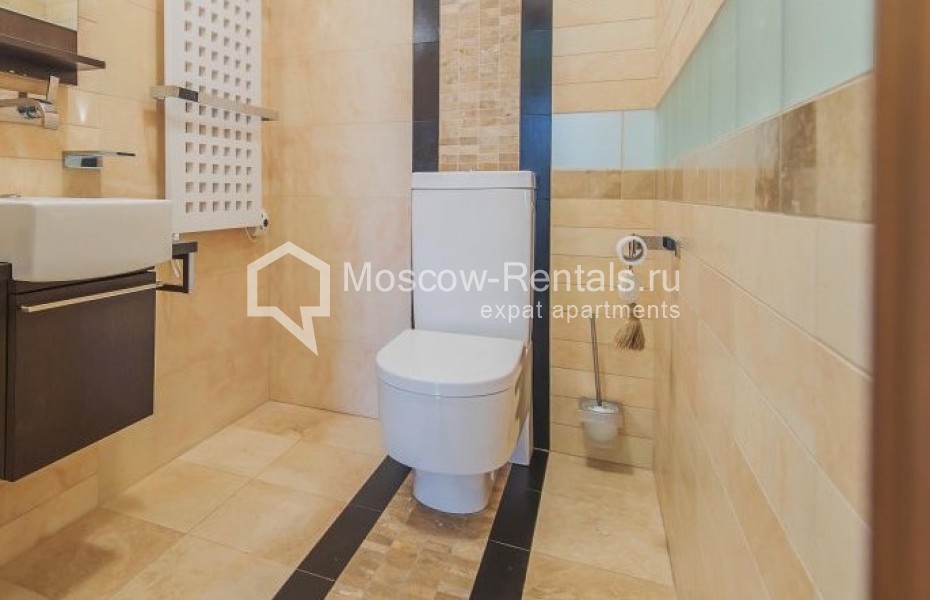Photo #15 4-room (3 BR) apartment for <a href="http://moscow-rentals.ru/en/articles/long-term-rent" target="_blank">a long-term</a> rent
 in Russia, Moscow, Skatertnyi lane, 18