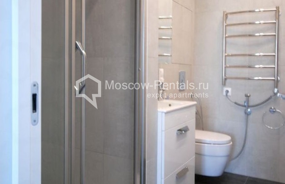 Photo #9 3-room (2 BR) apartment for <a href="http://moscow-rentals.ru/en/articles/long-term-rent" target="_blank">a long-term</a> rent
 in Russia, Moscow, Mosfilmovskaya str, 88к2с7