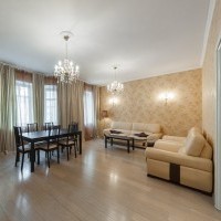 Photo #2 4-room (3 BR) apartment for <a href="http://moscow-rentals.ru/en/articles/long-term-rent" target="_blank">a long-term</a> rent
 in Russia, Moscow, Daev lane, 8