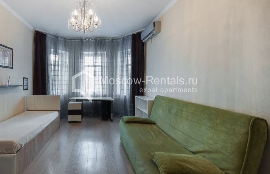 Photo #9 4-room (3 BR) apartment for <a href="http://moscow-rentals.ru/en/articles/long-term-rent" target="_blank">a long-term</a> rent
 in Russia, Moscow, Daev lane, 8