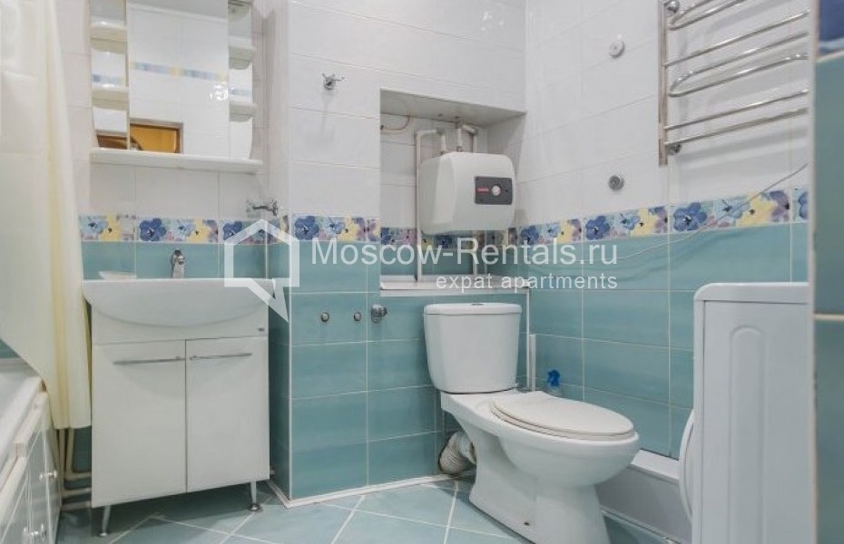 Photo #15 4-room (3 BR) apartment for <a href="http://moscow-rentals.ru/en/articles/long-term-rent" target="_blank">a long-term</a> rent
 in Russia, Moscow, Novinskyi lane, 18С1