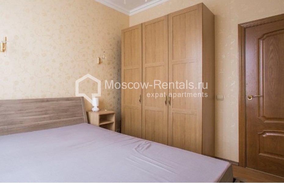 Photo #6 4-room (3 BR) apartment for <a href="http://moscow-rentals.ru/en/articles/long-term-rent" target="_blank">a long-term</a> rent
 in Russia, Moscow, New Arbat str, 23