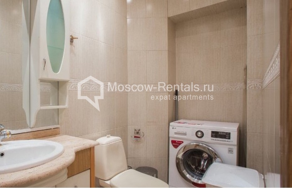 Photo #10 4-room (3 BR) apartment for <a href="http://moscow-rentals.ru/en/articles/long-term-rent" target="_blank">a long-term</a> rent
 in Russia, Moscow, New Arbat str, 23