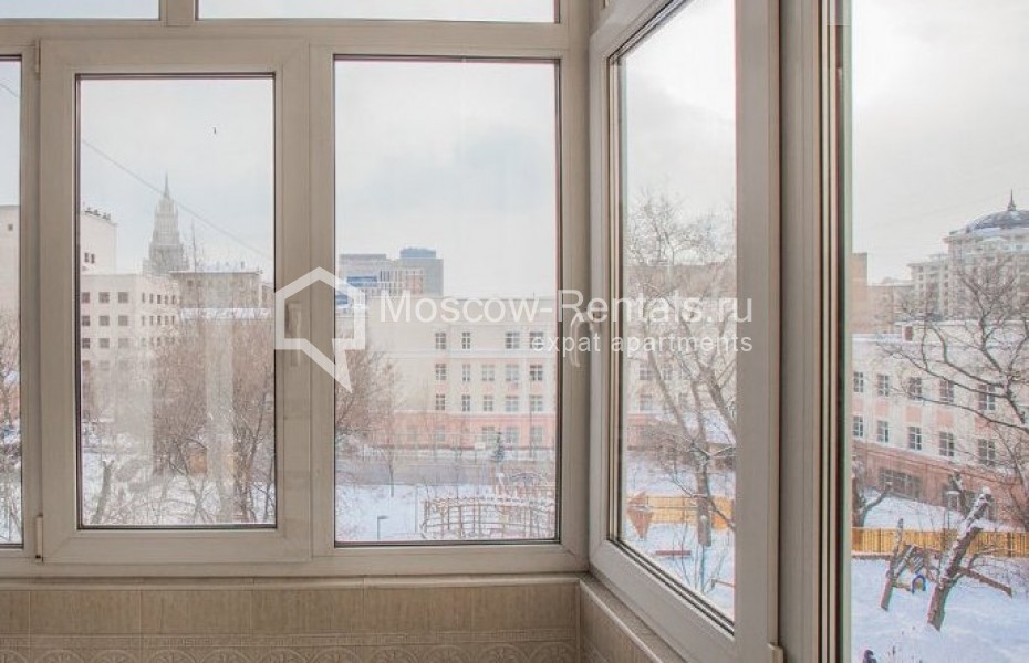 Photo #12 4-room (3 BR) apartment for <a href="http://moscow-rentals.ru/en/articles/long-term-rent" target="_blank">a long-term</a> rent
 in Russia, Moscow, New Arbat str, 23