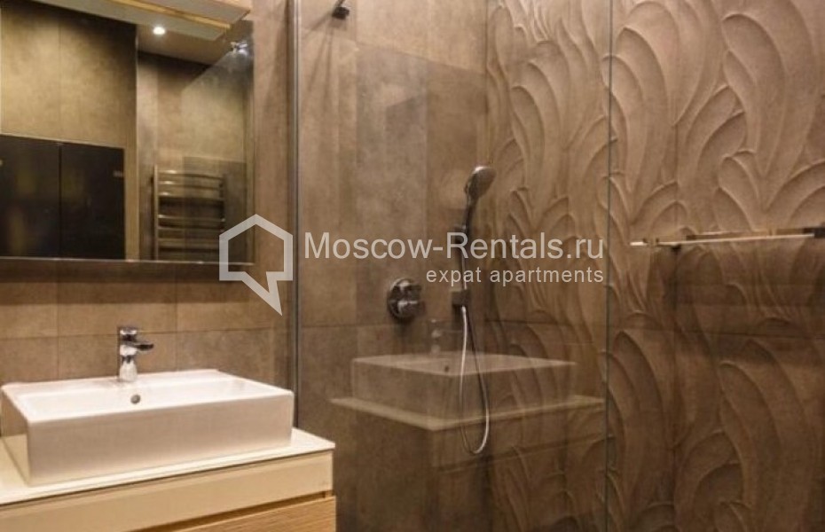 Photo #6 3-room (2 BR) apartment for <a href="http://moscow-rentals.ru/en/articles/long-term-rent" target="_blank">a long-term</a> rent
 in Russia, Moscow, Tverskaya str, 6С1