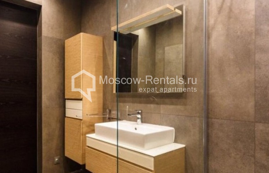Photo #8 3-room (2 BR) apartment for <a href="http://moscow-rentals.ru/en/articles/long-term-rent" target="_blank">a long-term</a> rent
 in Russia, Moscow, Tverskaya str, 6С1