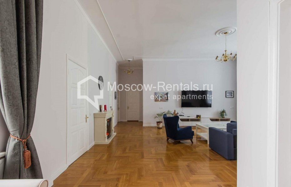 Photo #5 4-room (3 BR) apartment for <a href="http://moscow-rentals.ru/en/articles/long-term-rent" target="_blank">a long-term</a> rent
 in Russia, Moscow, Tverskaya str, 12/8