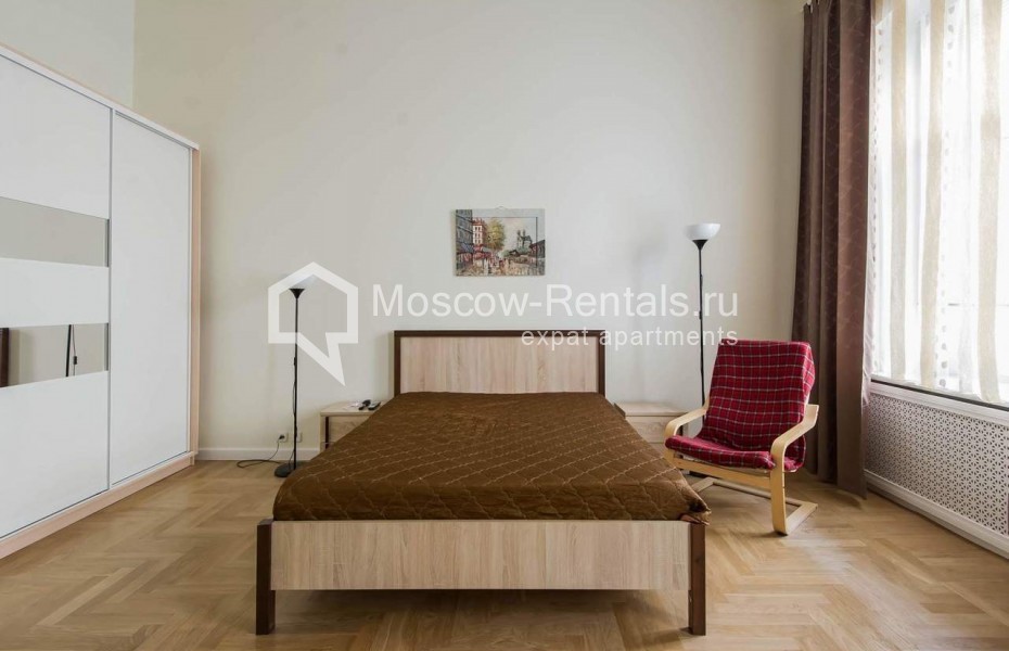 Photo #8 4-room (3 BR) apartment for <a href="http://moscow-rentals.ru/en/articles/long-term-rent" target="_blank">a long-term</a> rent
 in Russia, Moscow, Tverskaya str, 12/8