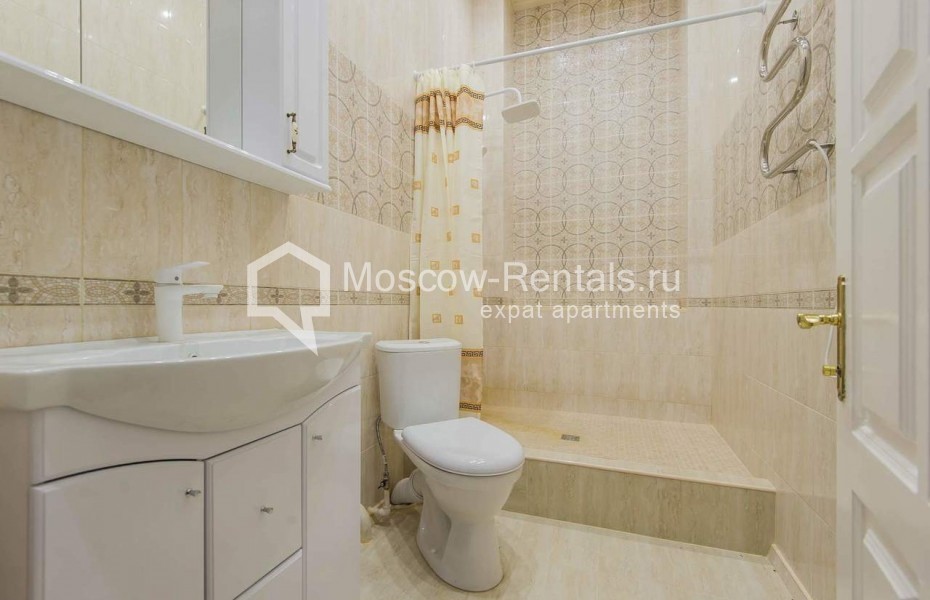 Photo #19 4-room (3 BR) apartment for <a href="http://moscow-rentals.ru/en/articles/long-term-rent" target="_blank">a long-term</a> rent
 in Russia, Moscow, Tverskaya str, 12/8
