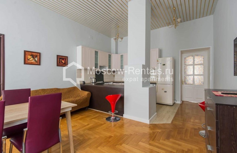 Photo #15 4-room (3 BR) apartment for <a href="http://moscow-rentals.ru/en/articles/long-term-rent" target="_blank">a long-term</a> rent
 in Russia, Moscow, Tverskaya str, 12/8