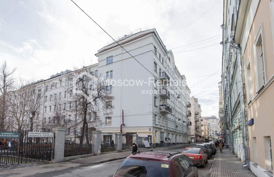 Photo #22 4-room (3 BR) apartment for <a href="http://moscow-rentals.ru/en/articles/long-term-rent" target="_blank">a long-term</a> rent
 in Russia, Moscow, Tverskaya str, 12/8