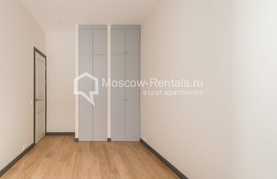 Photo #13 4-room (3 BR) apartment for <a href="http://moscow-rentals.ru/en/articles/long-term-rent" target="_blank">a long-term</a> rent
 in Russia, Moscow, Zvonarskyi lane, 5