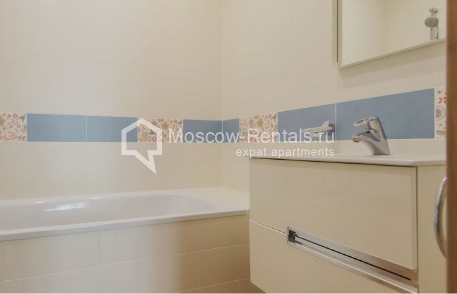 Photo #14 4-room (3 BR) apartment for <a href="http://moscow-rentals.ru/en/articles/long-term-rent" target="_blank">a long-term</a> rent
 in Russia, Moscow, Beregovaya srt, 4К3