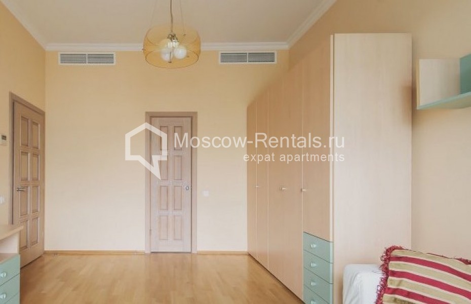 Photo #9 4-room (3 BR) apartment for <a href="http://moscow-rentals.ru/en/articles/long-term-rent" target="_blank">a long-term</a> rent
 in Russia, Moscow, Beregovaya srt, 4К3