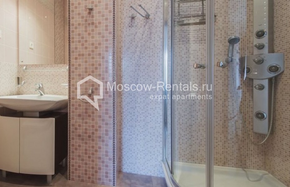 Photo #15 4-room (3 BR) apartment for <a href="http://moscow-rentals.ru/en/articles/long-term-rent" target="_blank">a long-term</a> rent
 in Russia, Moscow, Beregovaya srt, 4К3