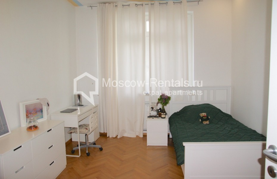 Photo #4 4-room (3 BR) apartment for <a href="http://moscow-rentals.ru/en/articles/long-term-rent" target="_blank">a long-term</a> rent
 in Russia, Moscow, Beregovaya str, 4К5