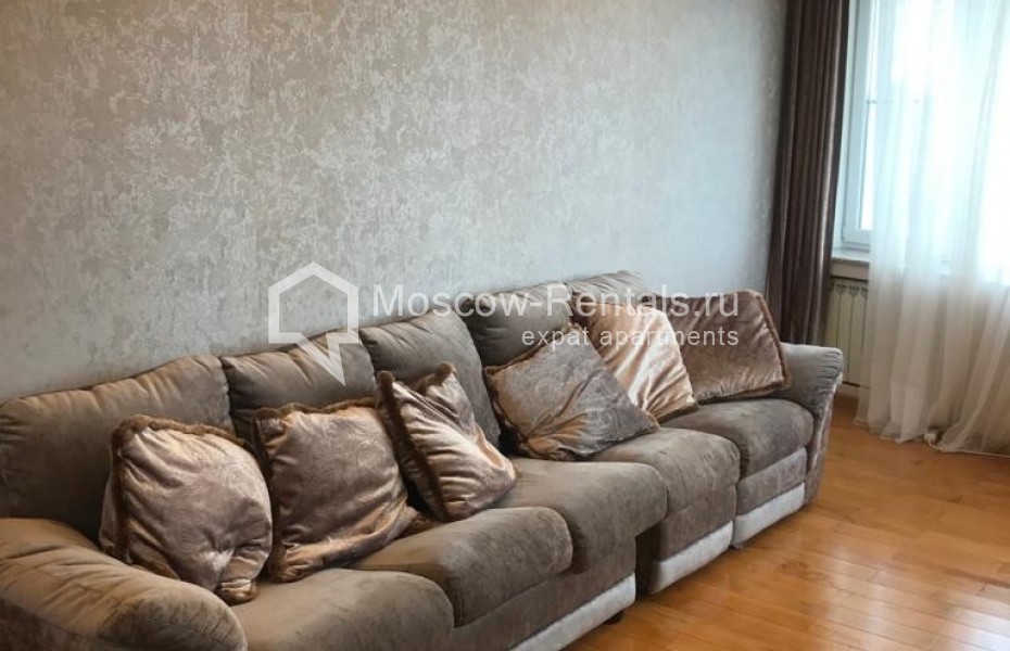 Photo #5 4-room (3 BR) apartment for <a href="http://moscow-rentals.ru/en/articles/long-term-rent" target="_blank">a long-term</a> rent
 in Russia, Moscow, Sosnovaya alleya, 1