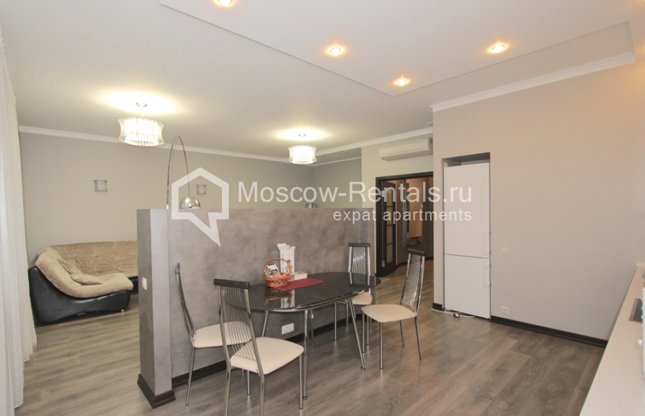 Photo #6 3-room (2 BR) apartment for <a href="http://moscow-rentals.ru/en/articles/long-term-rent" target="_blank">a long-term</a> rent
 in Russia, Moscow, Ozerkovskaya emb, 26