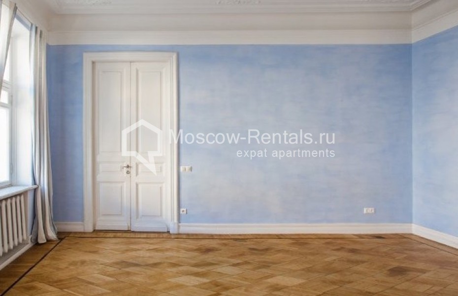 Photo #3 4-room (3 BR) apartment for <a href="http://moscow-rentals.ru/en/articles/long-term-rent" target="_blank">a long-term</a> rent
 in Russia, Moscow, Pechatnikov str, 26