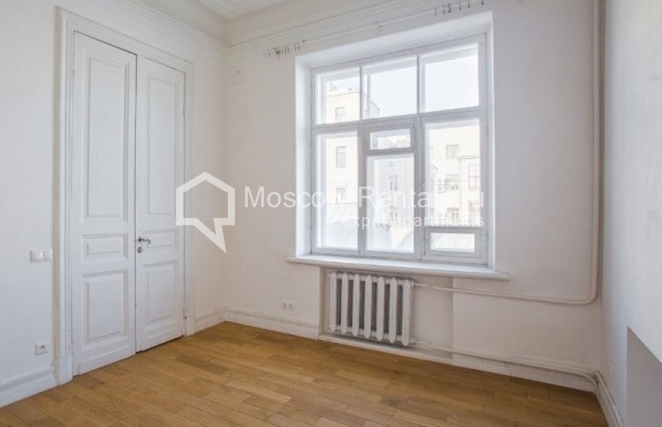 Photo #7 4-room (3 BR) apartment for <a href="http://moscow-rentals.ru/en/articles/long-term-rent" target="_blank">a long-term</a> rent
 in Russia, Moscow, Pechatnikov str, 26