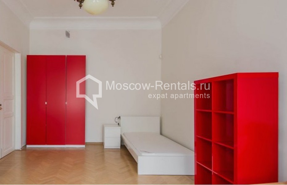 Photo #14 5-room (4 BR) apartment for <a href="http://moscow-rentals.ru/en/articles/long-term-rent" target="_blank">a long-term</a> rent
 in Russia, Moscow, Zhukovskogo str, 5