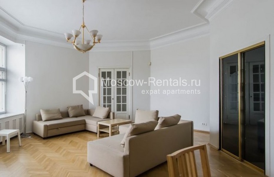 Photo #5 5-room (4 BR) apartment for <a href="http://moscow-rentals.ru/en/articles/long-term-rent" target="_blank">a long-term</a> rent
 in Russia, Moscow, Zhukovskogo str, 5