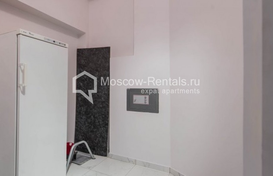 Photo #23 5-room (4 BR) apartment for <a href="http://moscow-rentals.ru/en/articles/long-term-rent" target="_blank">a long-term</a> rent
 in Russia, Moscow, Zhukovskogo str, 5
