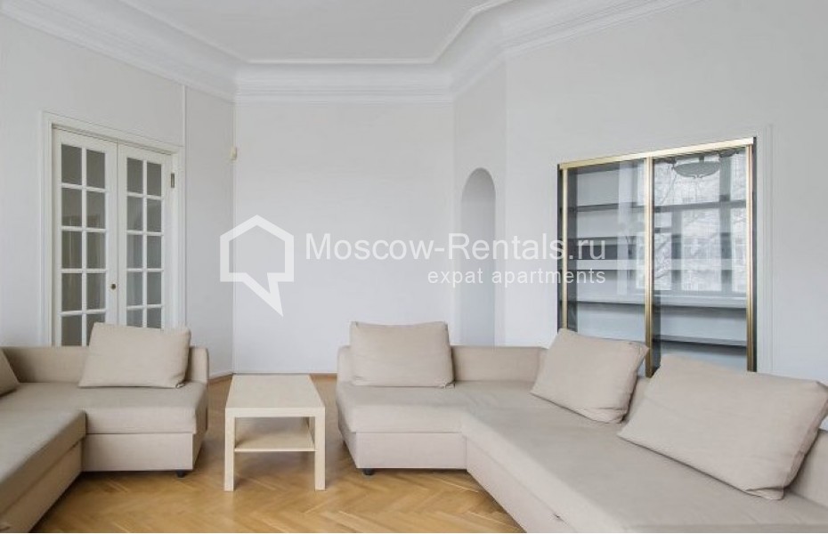 Photo #6 5-room (4 BR) apartment for <a href="http://moscow-rentals.ru/en/articles/long-term-rent" target="_blank">a long-term</a> rent
 in Russia, Moscow, Zhukovskogo str, 5