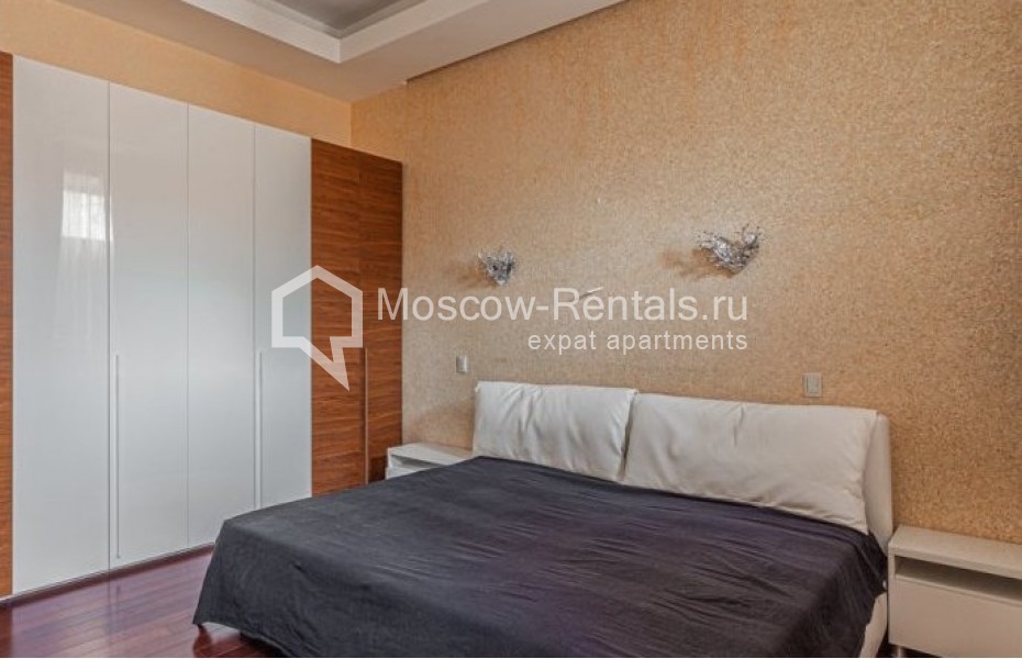 Photo #7 4-room (3 BR) apartment for <a href="http://moscow-rentals.ru/en/articles/long-term-rent" target="_blank">a long-term</a> rent
 in Russia, Moscow, Sretenka str, 9