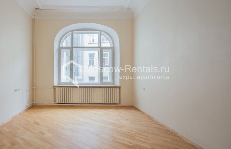 Photo #5 7-room (6 BR) apartment for <a href="http://moscow-rentals.ru/en/articles/long-term-rent" target="_blank">a long-term</a> rent
 in Russia, Moscow, Sretenskyi blv, 6/1