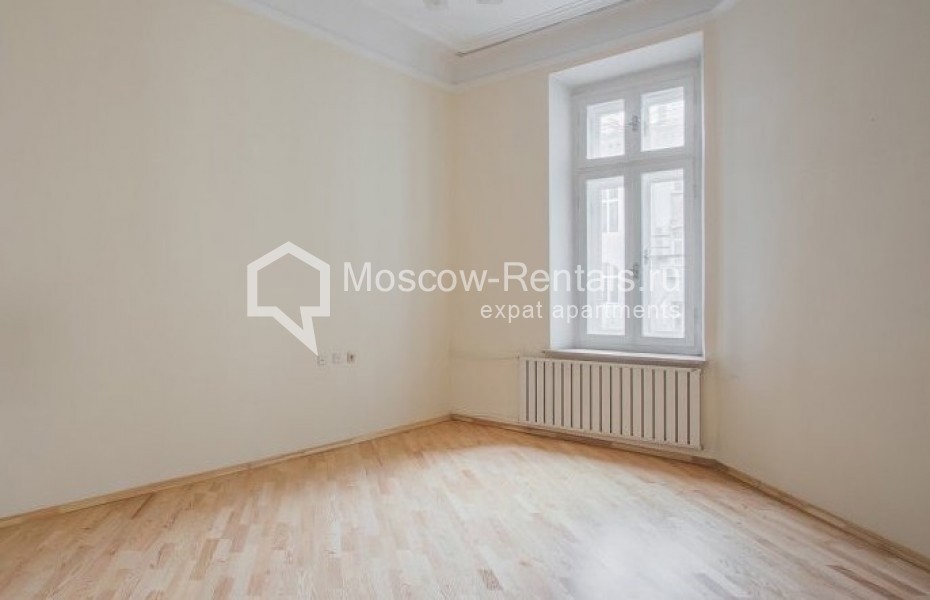Photo #7 7-room (6 BR) apartment for <a href="http://moscow-rentals.ru/en/articles/long-term-rent" target="_blank">a long-term</a> rent
 in Russia, Moscow, Sretenskyi blv, 6/1