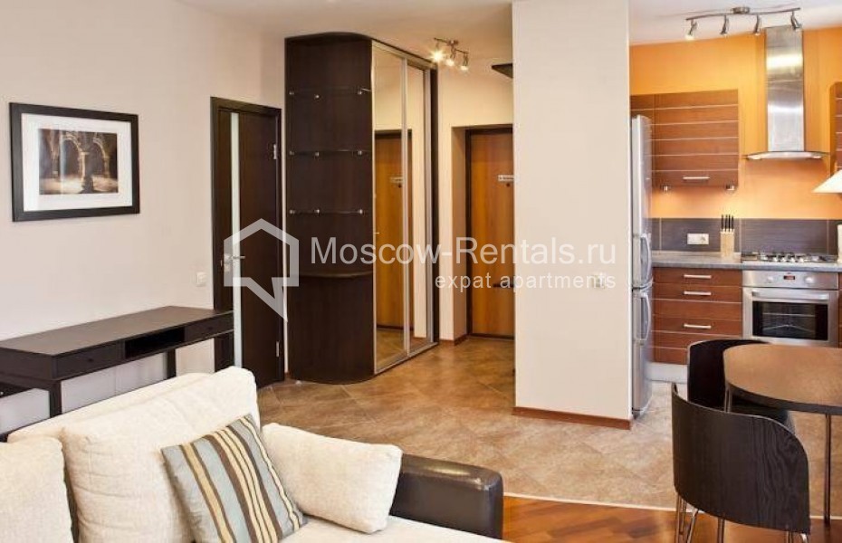 Photo #2 2-room (1 BR) apartment for <a href="http://moscow-rentals.ru/en/articles/long-term-rent" target="_blank">a long-term</a> rent
 in Russia, Moscow, Staropimenovskyi lane, 4С1