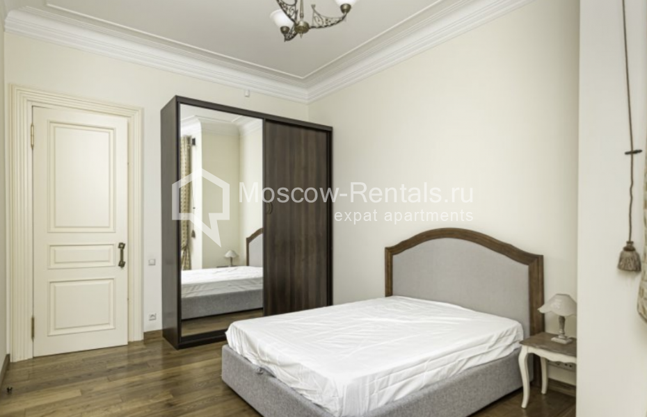 Photo #10 4-room (3 BR) apartment for <a href="http://moscow-rentals.ru/en/articles/long-term-rent" target="_blank">a long-term</a> rent
 in Russia, Moscow, Myasnitskaya str, 15
