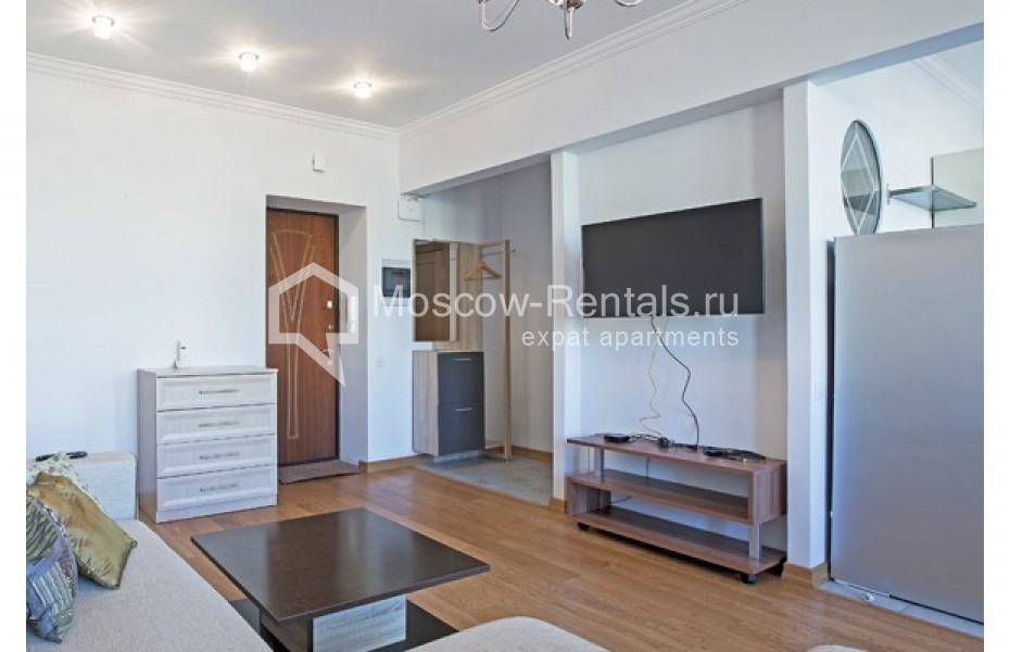 Photo #2 2-room (1 BR) apartment for <a href="http://moscow-rentals.ru/en/articles/long-term-rent" target="_blank">a long-term</a> rent
 in Russia, Moscow, Tarasa Shevchenko emb, 3
