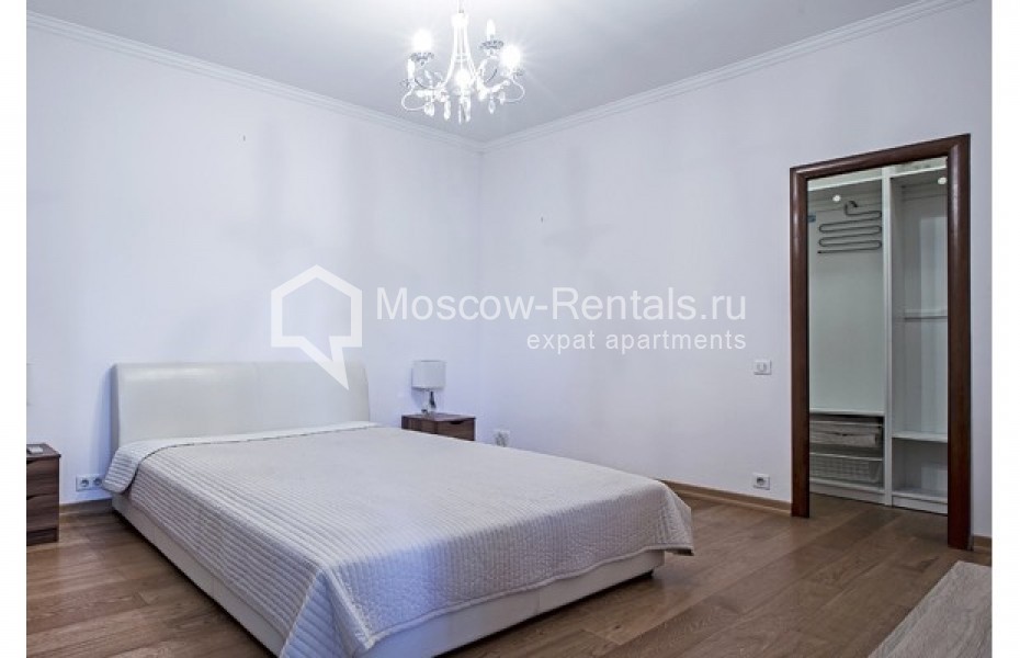 Photo #8 2-room (1 BR) apartment for <a href="http://moscow-rentals.ru/en/articles/long-term-rent" target="_blank">a long-term</a> rent
 in Russia, Moscow, Tarasa Shevchenko emb, 3