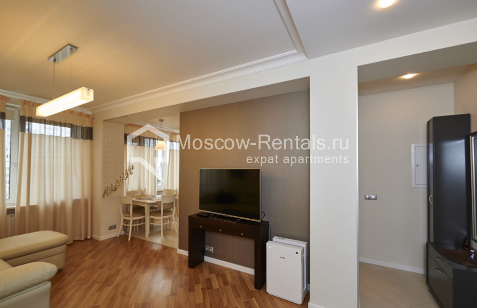 Photo #5 2-room (1 BR) apartment for <a href="http://moscow-rentals.ru/en/articles/long-term-rent" target="_blank">a long-term</a> rent
 in Russia, Moscow, New Arbat str, 16