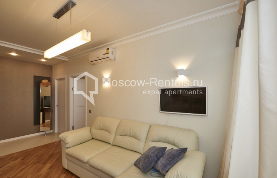 Photo #7 2-room (1 BR) apartment for <a href="http://moscow-rentals.ru/en/articles/long-term-rent" target="_blank">a long-term</a> rent
 in Russia, Moscow, New Arbat str, 16