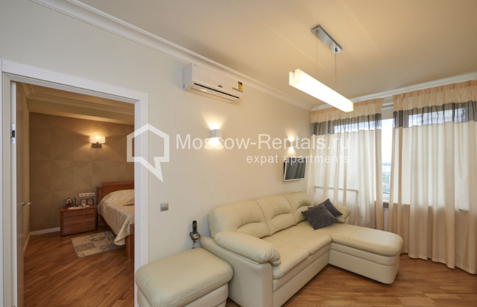 Photo #8 2-room (1 BR) apartment for <a href="http://moscow-rentals.ru/en/articles/long-term-rent" target="_blank">a long-term</a> rent
 in Russia, Moscow, New Arbat str, 16