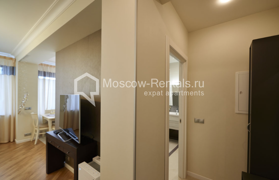 Photo #17 2-room (1 BR) apartment for <a href="http://moscow-rentals.ru/en/articles/long-term-rent" target="_blank">a long-term</a> rent
 in Russia, Moscow, New Arbat str, 16