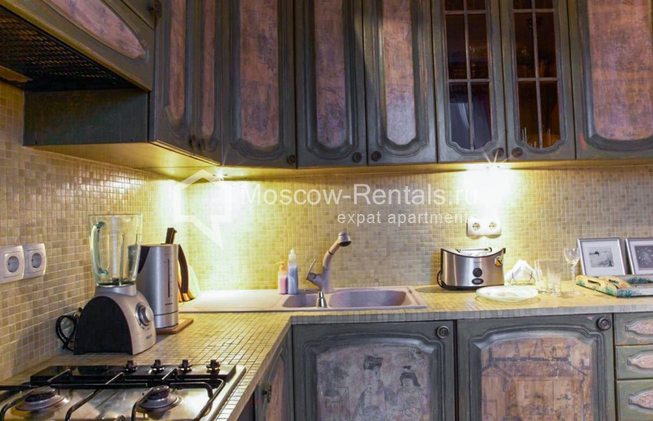 Photo #14 2-room (1 BR) apartment for <a href="http://moscow-rentals.ru/en/articles/long-term-rent" target="_blank">a long-term</a> rent
 in Russia, Moscow, Miusskaya sq, 5